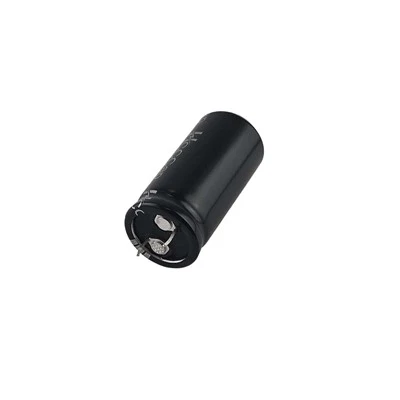 2.7V 100F kondenzátor autóindítós napelemes rendszerhez